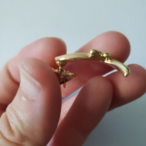 Vintage Enamel Peach Ribbon with Butterfly Pin - Picture 4 of 4